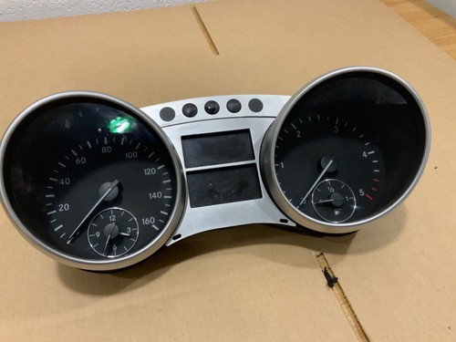Quadro strumenti mercedes - strumenti, ml